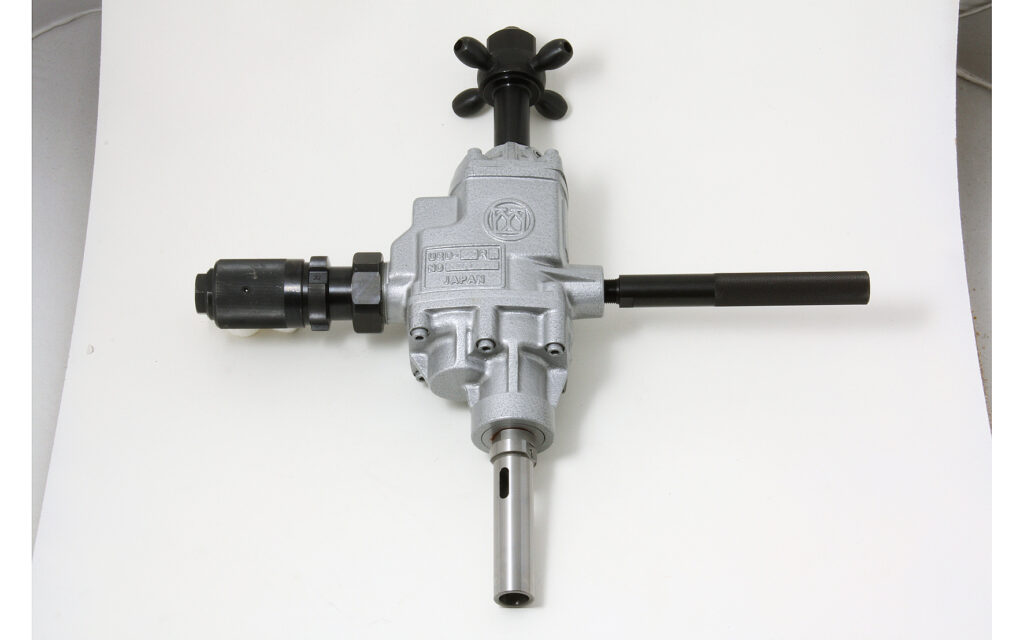 URD-22RR konusboremaskine