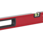 Milwaukee Vaterpas backbone 240cm (4932459074)