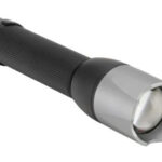 ELWIS Genopladelig zoom lygte 360 lumen (700P360)