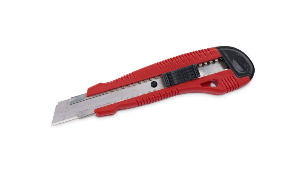 SNAP OFF CUTTER LONG 18MM